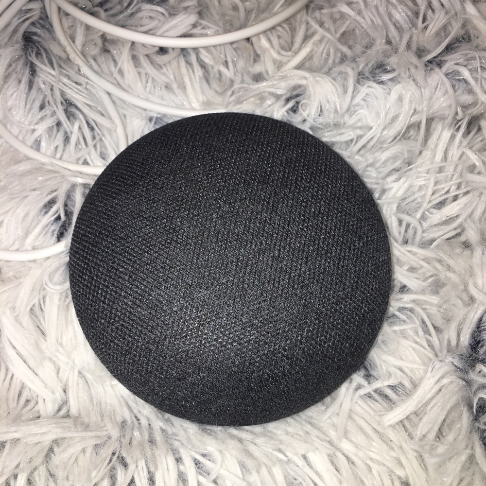 ❌ [S O L D] ❌Google home mini smart speaker